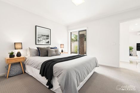 Property photo of 2/44 Junction Road Blackburn North VIC 3130