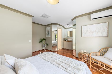 Property photo of 20 Lourdes Street Lesmurdie WA 6076