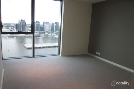 173/8 Waterside Pl, Docklands, VIC 3008
