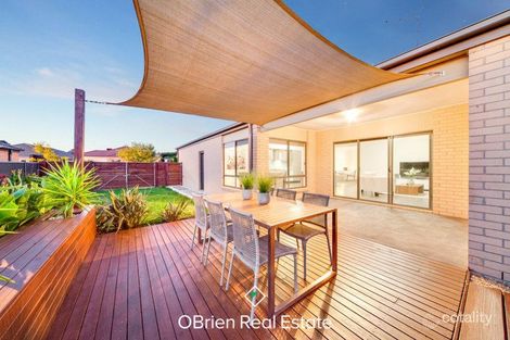 Property photo of 44 Botanic Drive Pakenham VIC 3810