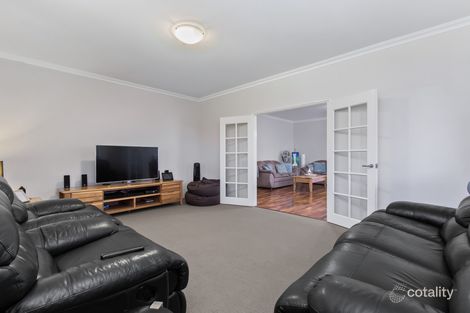 Property photo of 27 Condro Bend Sinagra WA 6065