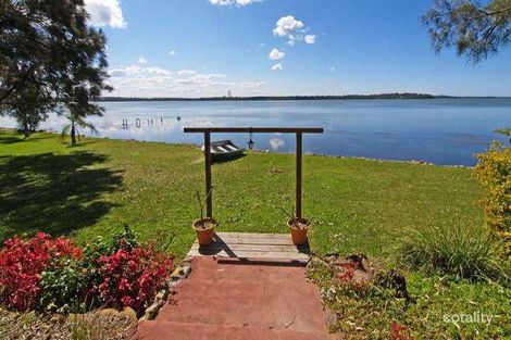 83 Malvina Pde, Lake Haven, NSW 2263