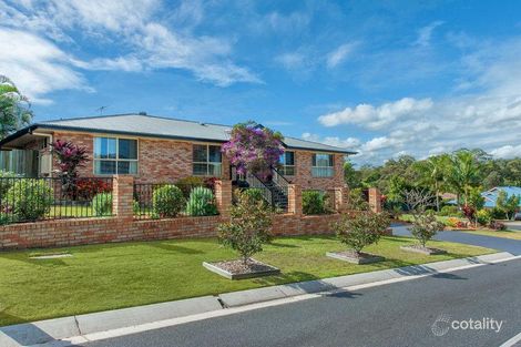 16 Bauple St, Albany Creek, QLD 4035