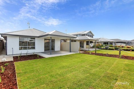 Property photo of 27 Wentworth Parade Hindmarsh Island SA 5214
