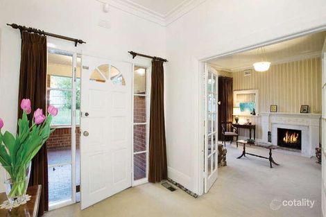 Property photo of 43 Narrak Road Balwyn VIC 3103