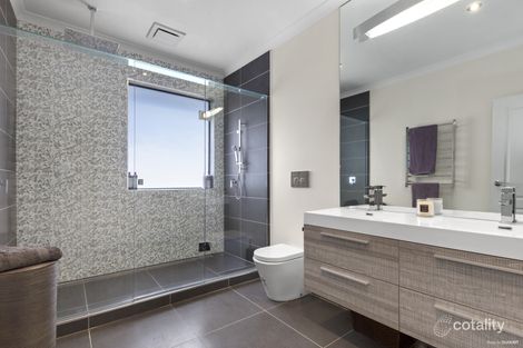 Property photo of 22 Glendale Crescent Berwick VIC 3806
