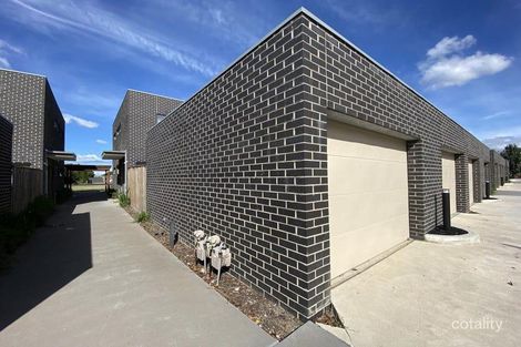 16/5 Thomas Carr Dr, Tarneit, VIC 3029