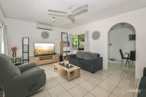 Property photo of 13 Cassandra Close Mooroobool QLD 4870