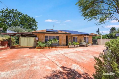 Property photo of 2 Cobine Rise Parmelia WA 6167