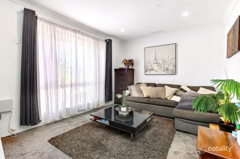 Property photo of 2 Cobine Rise Parmelia WA 6167