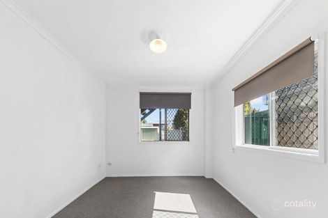 Property photo of 39 Ladybird Street Kallangur QLD 4503