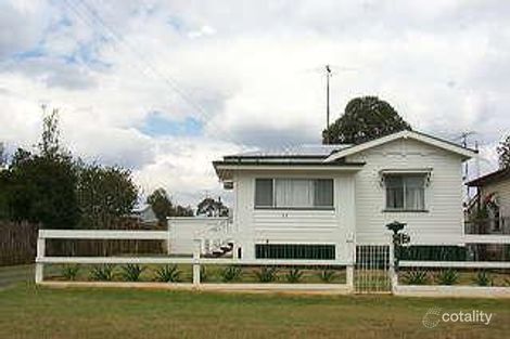 12 Waverley St, North Toowoomba, QLD 4350