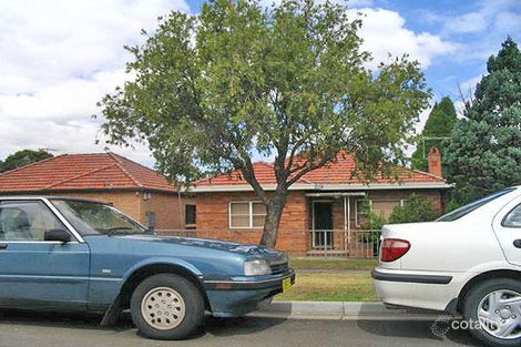 42 Old Kent Rd, Greenacre, NSW 2190