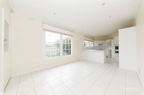 7 Medina Rd, Glen Waverley, VIC 3150