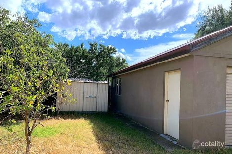 Property photo of 81 Gordon Street Newport VIC 3015