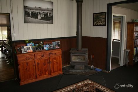 Property photo of 19 West Street Oakey QLD 4401