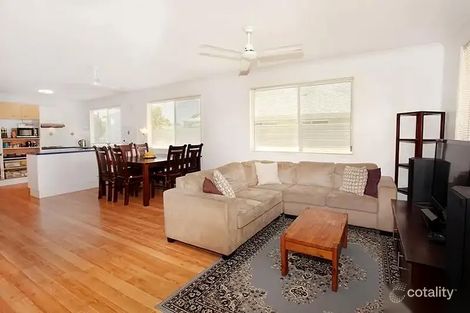 Property photo of 8 Earnest Lane Sippy Downs QLD 4556
