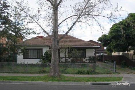 36 Macey Ave, Avondale Heights, VIC 3034