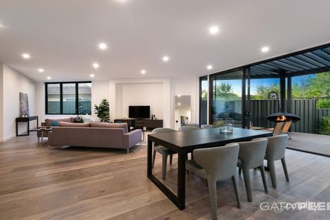 Property photo of 11 Adams Street Murrumbeena VIC 3163