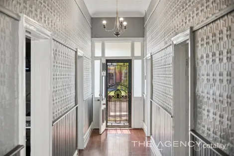 130 Clayton St, Bellevue, WA 6056