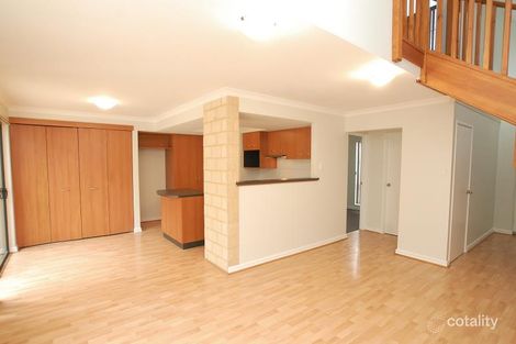 2/105 Norman St, Innaloo, WA 6018