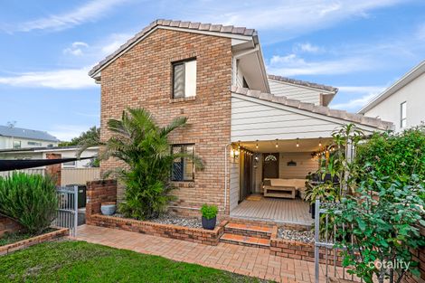 Property photo of 2/34 Loder Street Biggera Waters QLD 4216