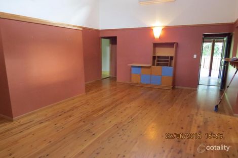 Property photo of 8 Matong Drive Ocean Shores NSW 2483