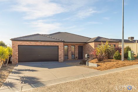 14 Binney Cl, Dunlop, ACT 2615