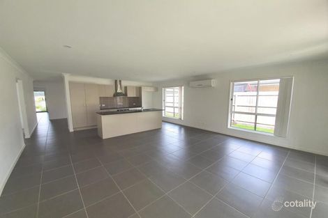 Property photo of 31 Arkose Street Yarrabilba QLD 4207