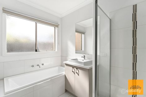 Property photo of 17B Blackwood Drive Melton South VIC 3338