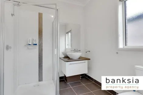 Property photo of 15 Viola Avenue Point Cook VIC 3030