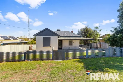 57 Commins St, Junee, NSW 2663