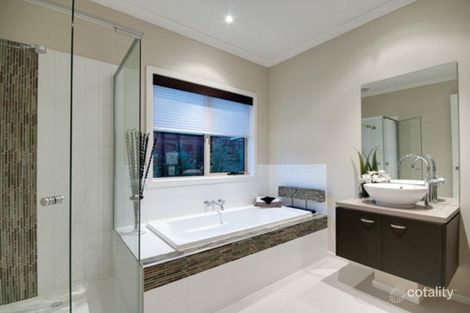 Property photo of 10 Suffolk Place Wollert VIC 3750