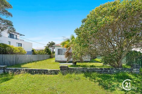 Property photo of 2 Campbell Avenue The Entrance NSW 2261