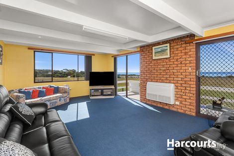 Property photo of 11 Carins Close Tomahawk TAS 7262