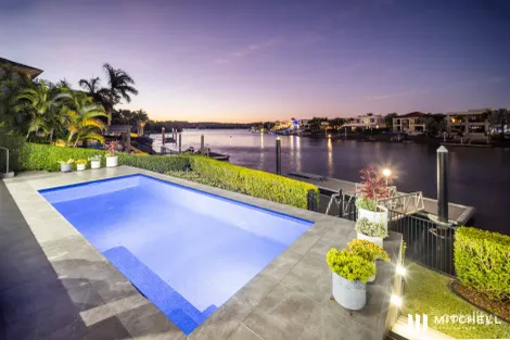 2601 GRACEMERE CCT N, HOPE ISLAND, QLD 4212