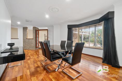 Property photo of 18 Louise Place Gnangara WA 6077