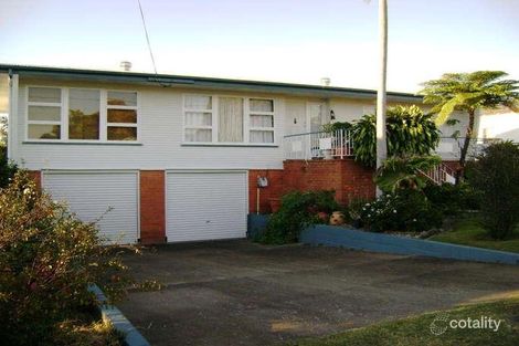 11 Stanley St, North Booval, QLD 4304