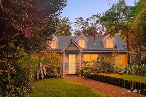 17 Kidd St, Tamborine Mountain, QLD 4272