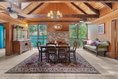 Property photo of 17 Kidd Street Tamborine Mountain QLD 4272