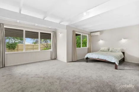 Property photo of 2 Paul Street Rye VIC 3941