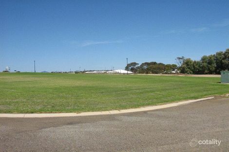 Property photo of 2 Stephen Crescent Tickera SA 5555