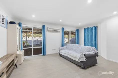 Property photo of 44 Tamarisk Way Drewvale QLD 4116