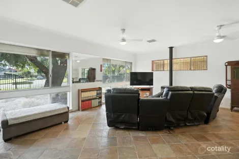 Property photo of 37 Swan Avenue Klemzig SA 5087