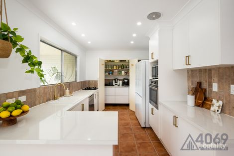 Property photo of 5 Kitching Street Chapel Hill QLD 4069