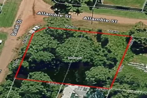 2-4 Allambie St, Macleay Island, QLD 4184