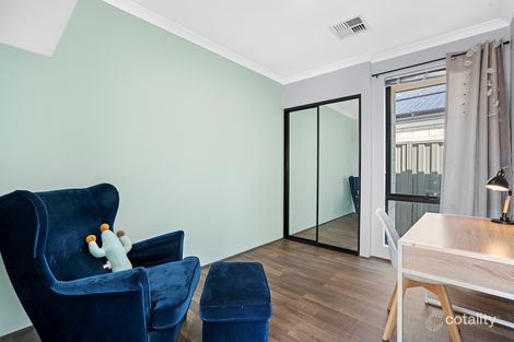 Property photo of 63 Greensand Promenade Treeby WA 6164