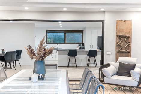 Property photo of 4 Bunker Court Frankston VIC 3199