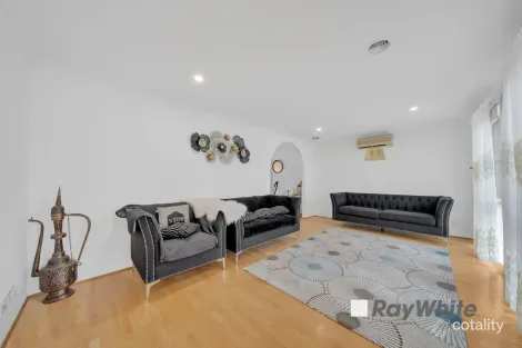 Property photo of 69 George Chudleigh Drive Hallam VIC 3803