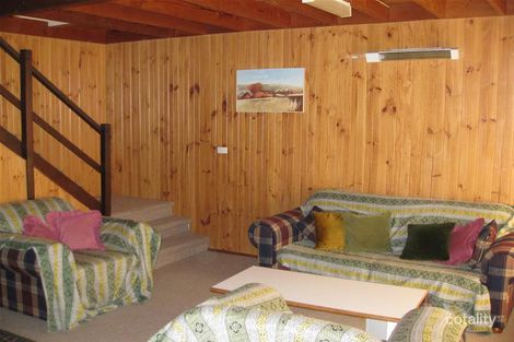 Property photo of 12 Jerrara Drive East Jindabyne NSW 2627